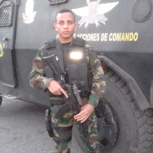 Meet your Posher, Moises david